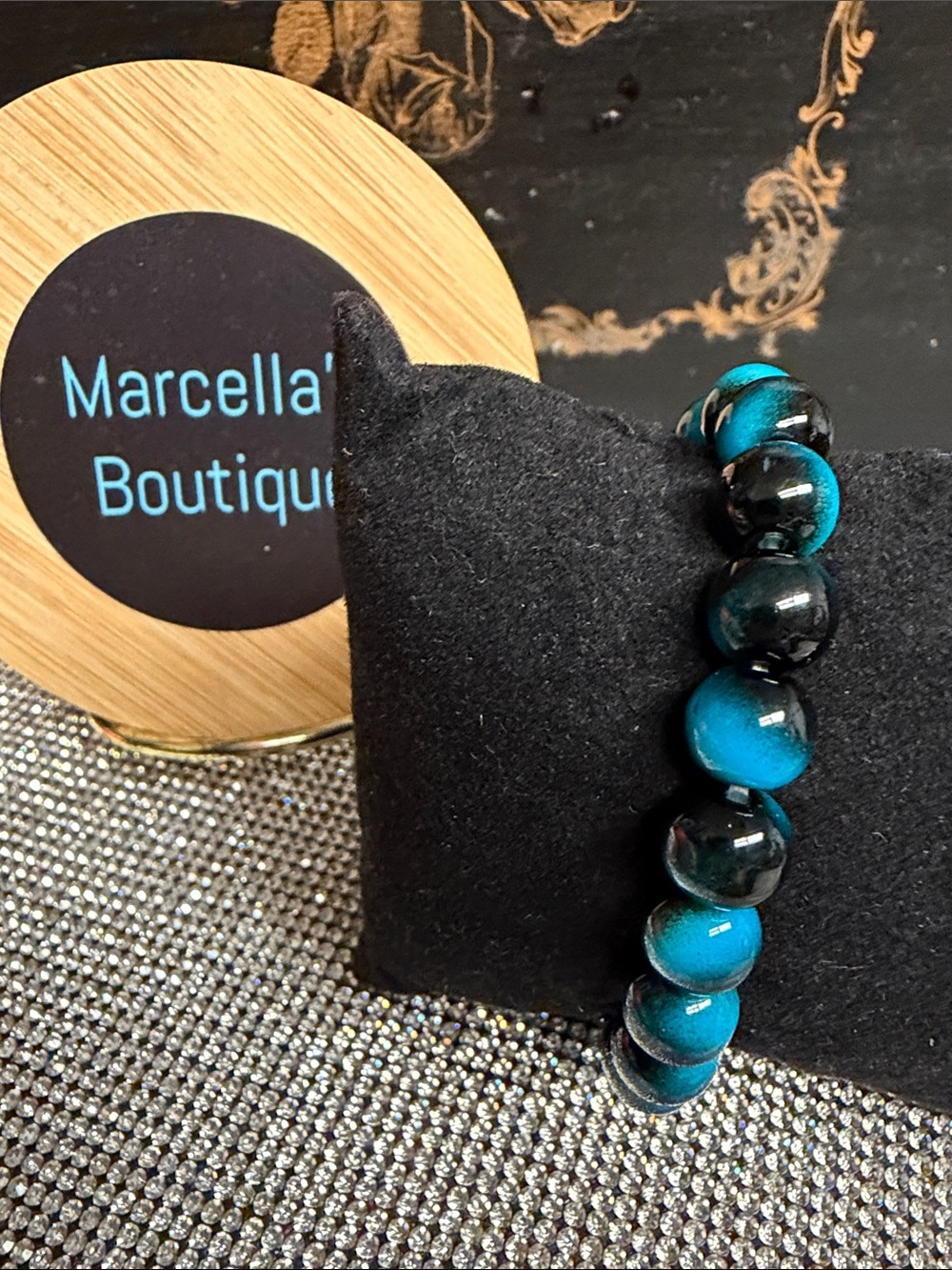 Unisex Turquoise and Black Beaded Bracelet